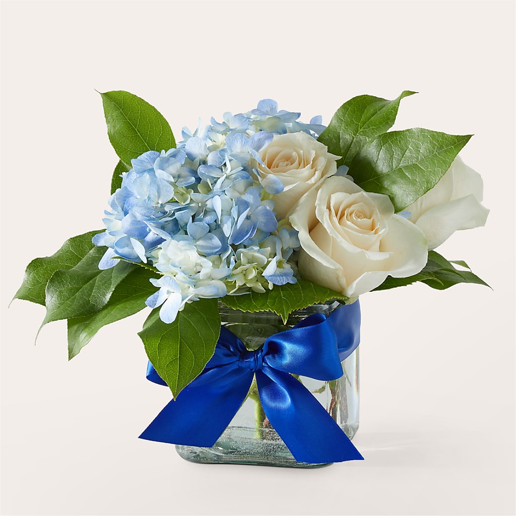 Sky Blue Delight Bouquet – BO'S ACCENT FLOWERS, Middlesboro KY