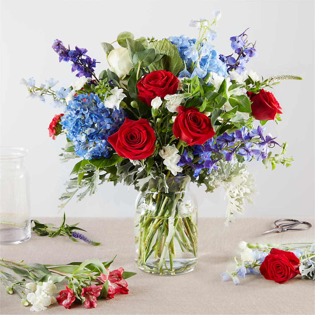 Star Spangled - A Florist Original – BO'S ACCENT FLOWERS, Middlesboro KY