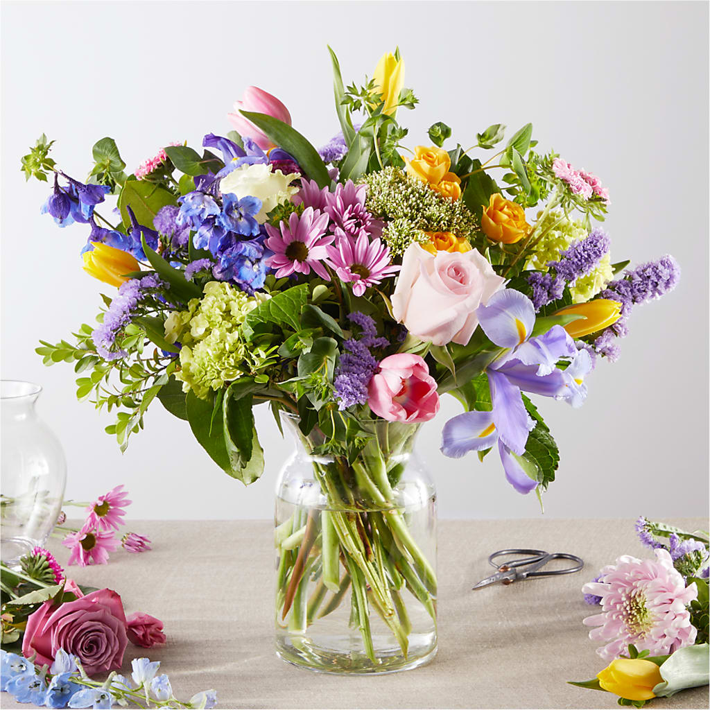 Pastel Tradition - A Florist Original – BO'S ACCENT FLOWERS, Middlesboro KY
