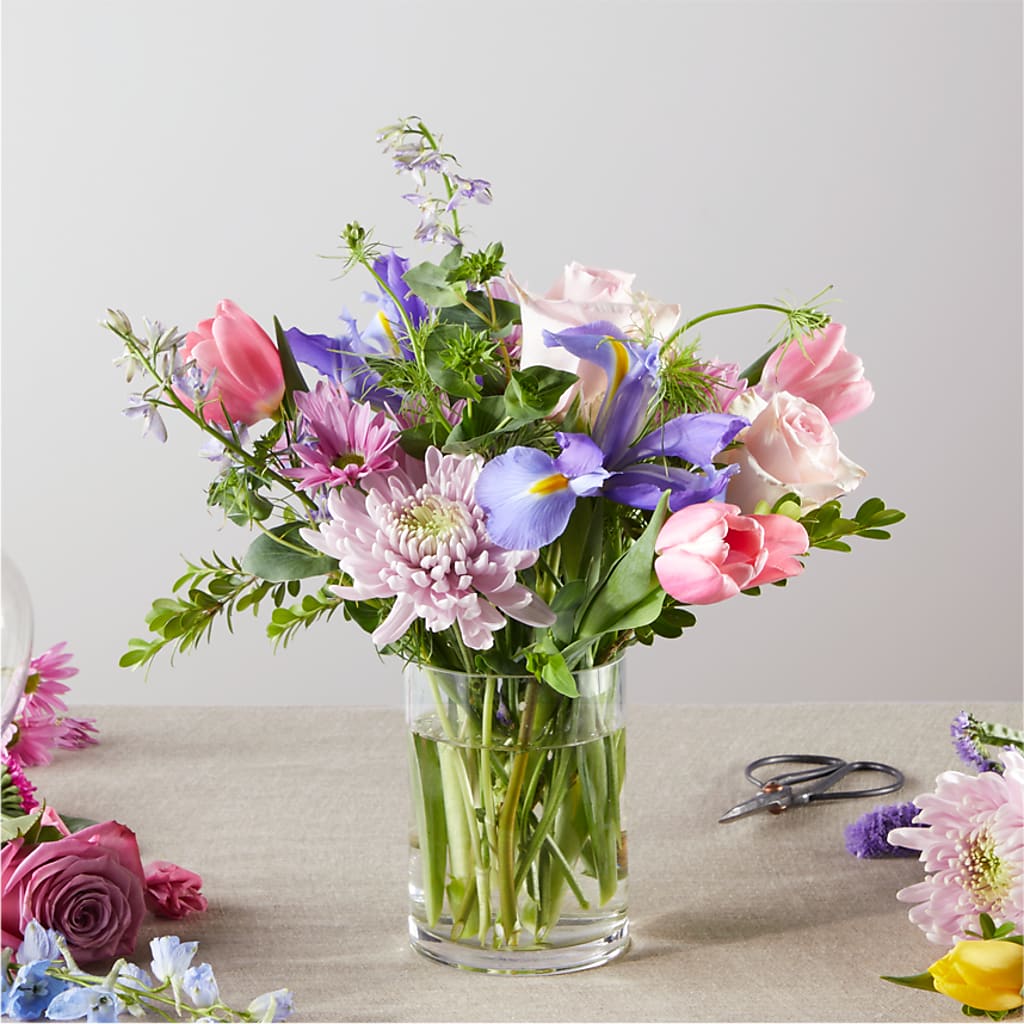Pastel Tradition - A Florist Original – BO'S ACCENT FLOWERS, Middlesboro KY