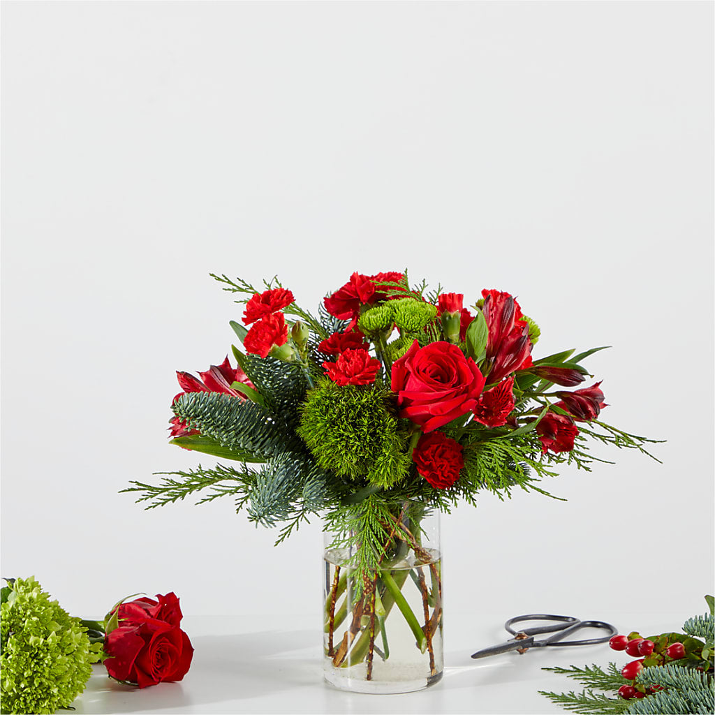 Merry Moment Bouquet – A Florist Original – BO'S ACCENT FLOWERS, Middlesboro KY