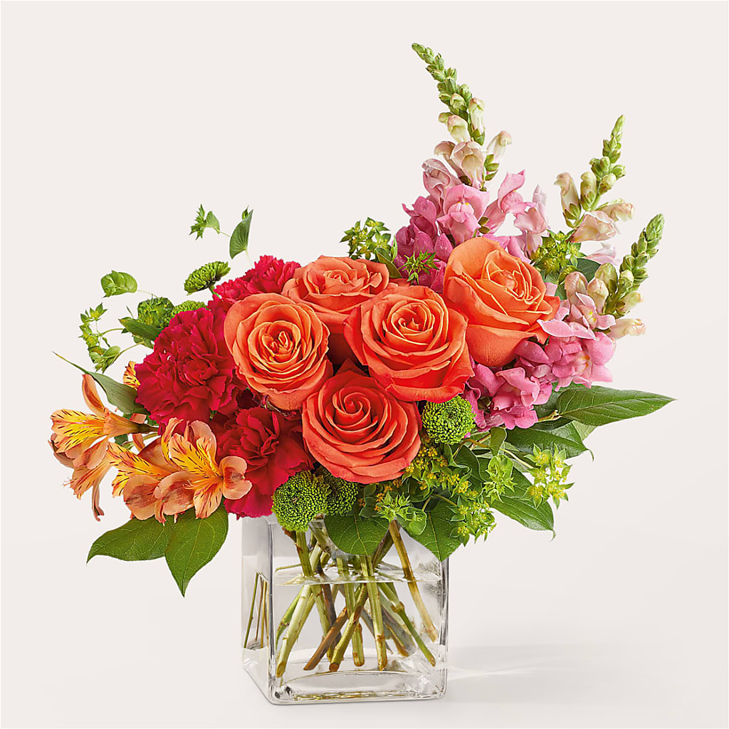 Cosmopolitan Bouquet – BO'S ACCENT FLOWERS, Middlesboro KY