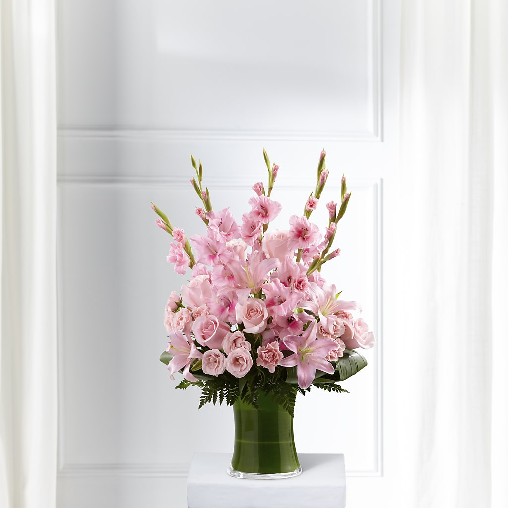 Lovely Tribute Bouquet – BO'S ACCENT FLOWERS, Middlesboro KY