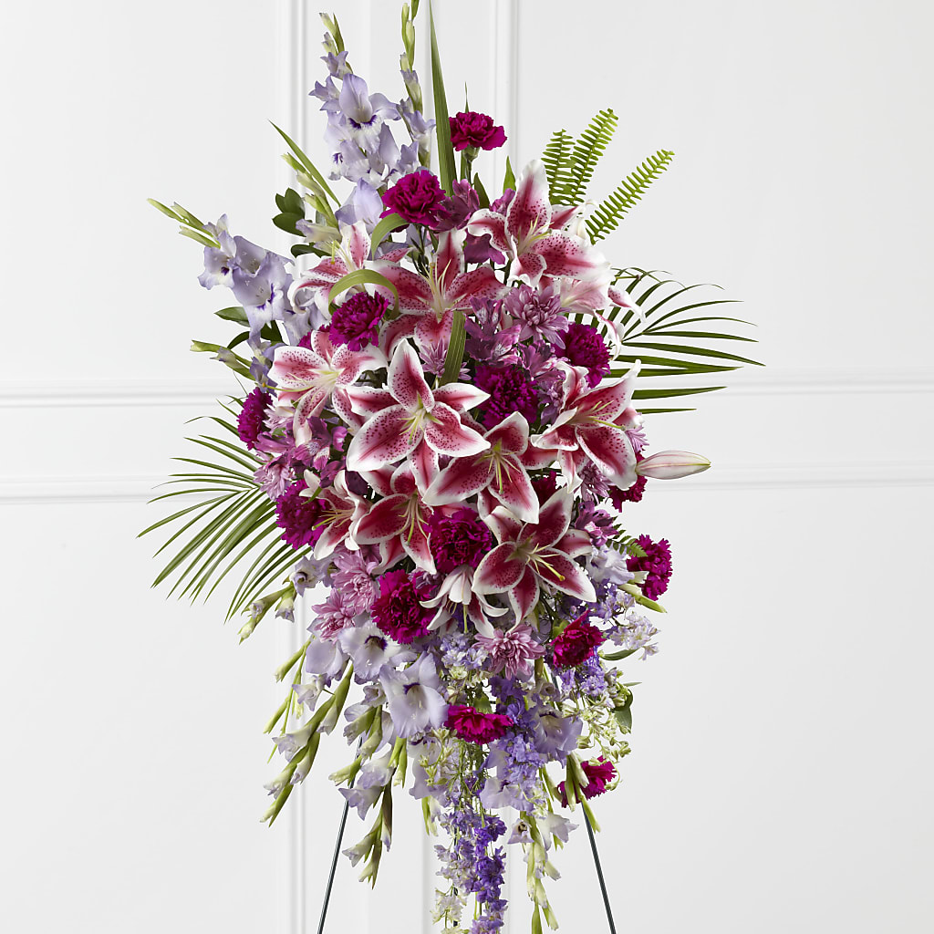 Tender Touch Standing Spray – BO'S ACCENT FLOWERS, Middlesboro KY