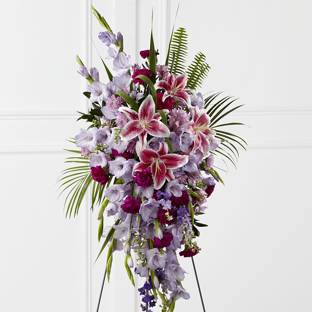Tender Touch Standing Spray – BO'S ACCENT FLOWERS, Middlesboro KY