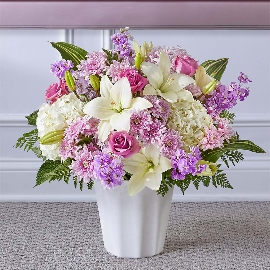 Heaven Sent Floor Basket – BO'S ACCENT FLOWERS, Middlesboro KY