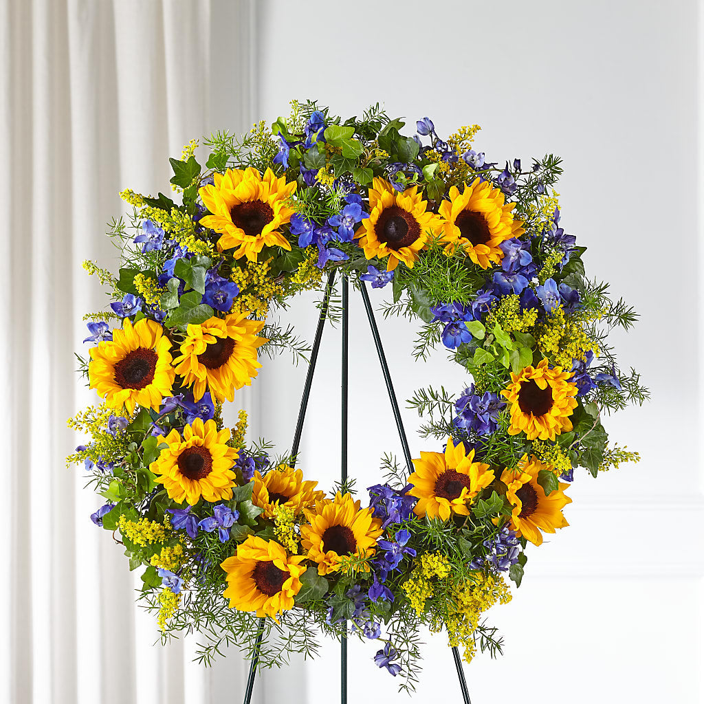 Bright Rays Wreath – BO'S ACCENT FLOWERS, Middlesboro KY