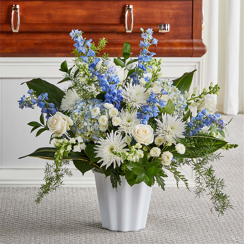 Everlasting Memories Floor Basket – BO'S ACCENT FLOWERS, Middlesboro KY
