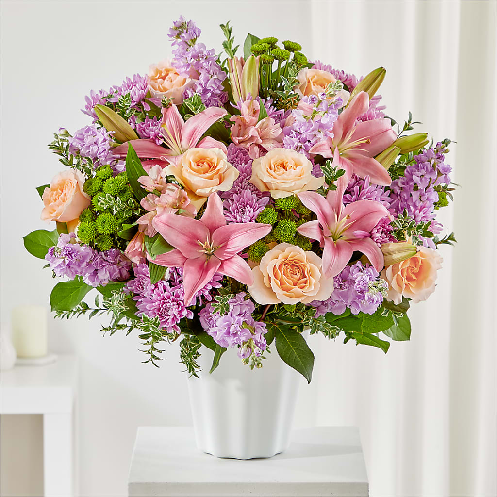 Supportive Embrace Tabletop Basket – BO'S ACCENT FLOWERS, Middlesboro KY