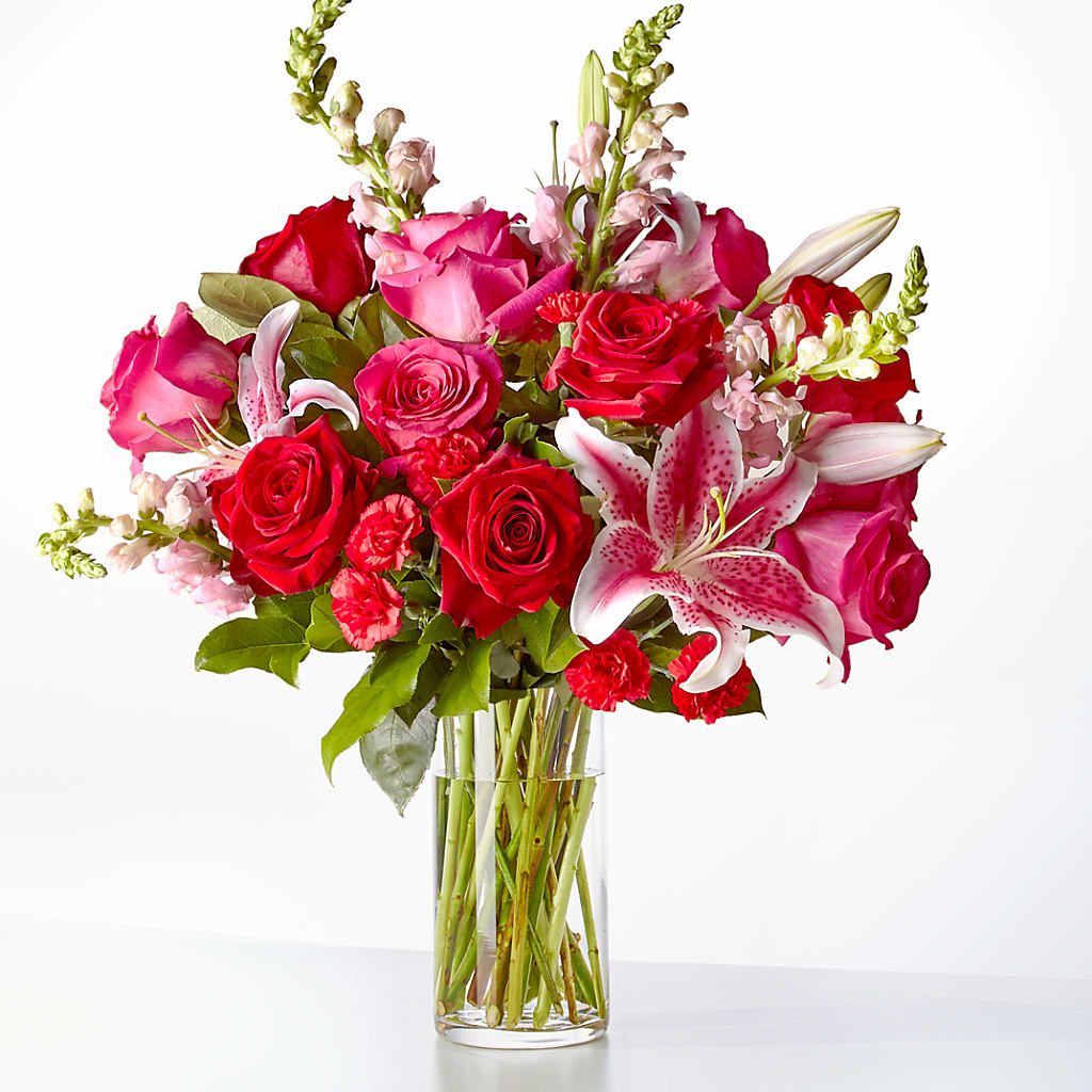 Love at First Sight Bouquet – BO'S ACCENT FLOWERS, Middlesboro KY