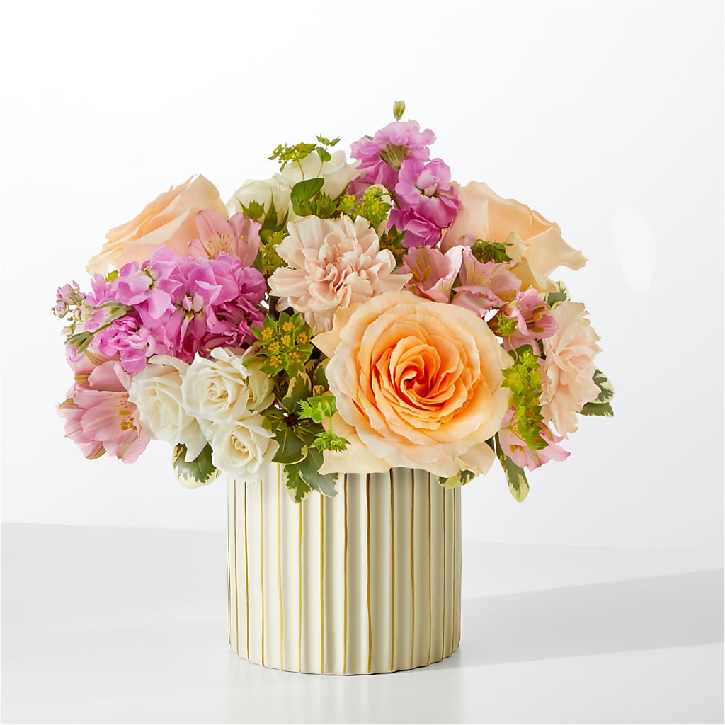 Paradise Bouquet with Ivory Vase – BO'S ACCENT FLOWERS, Middlesboro KY