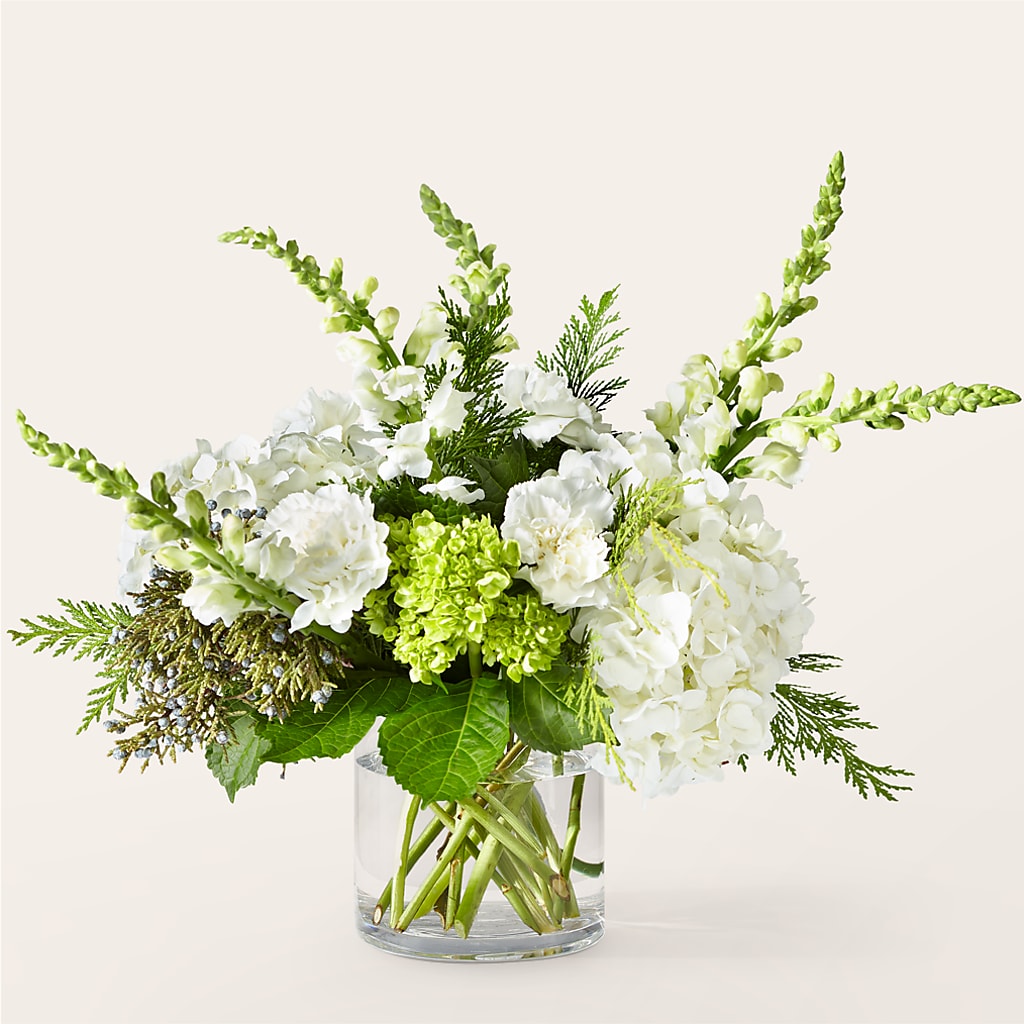 Marshmallows on Top Bouquet – BO'S ACCENT FLOWERS, Middlesboro KY