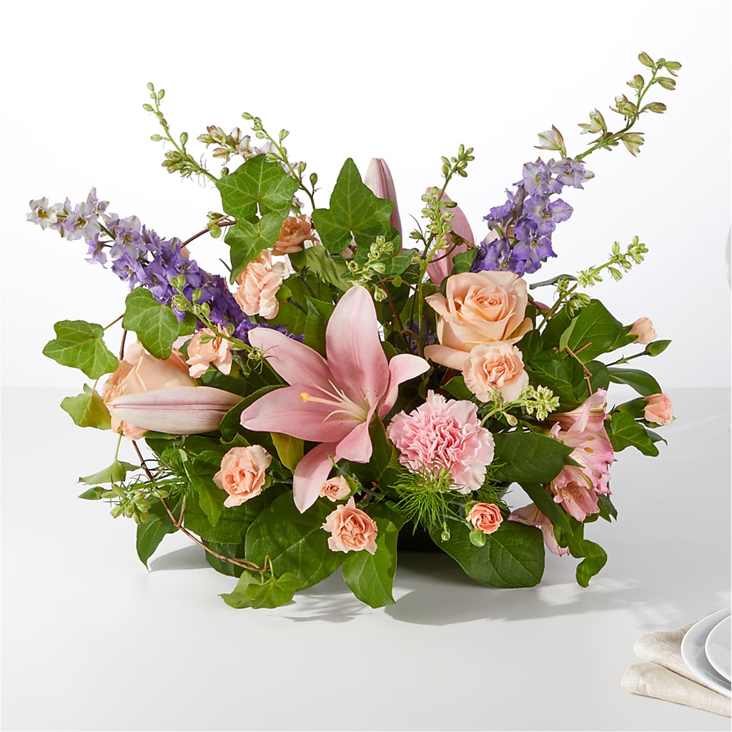 Blossom Time Centerpiece – BO'S ACCENT FLOWERS, Middlesboro KY