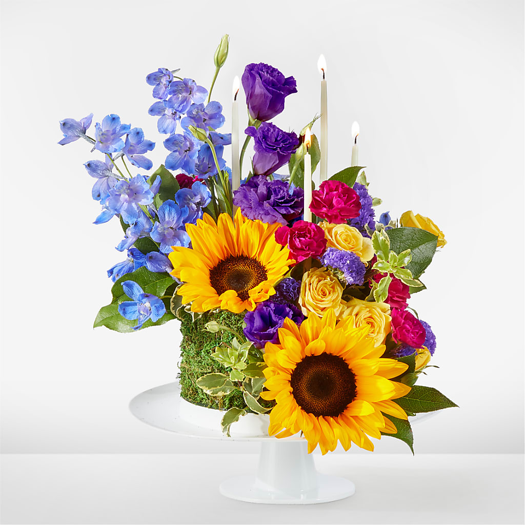 Star of the Day Floral Cake – BO'S ACCENT FLOWERS, Middlesboro KY