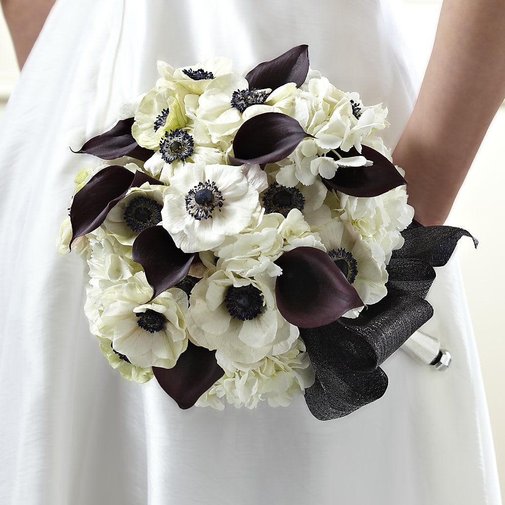To Have and To Hold Bouquet – BO'S ACCENT FLOWERS, Middlesboro KY