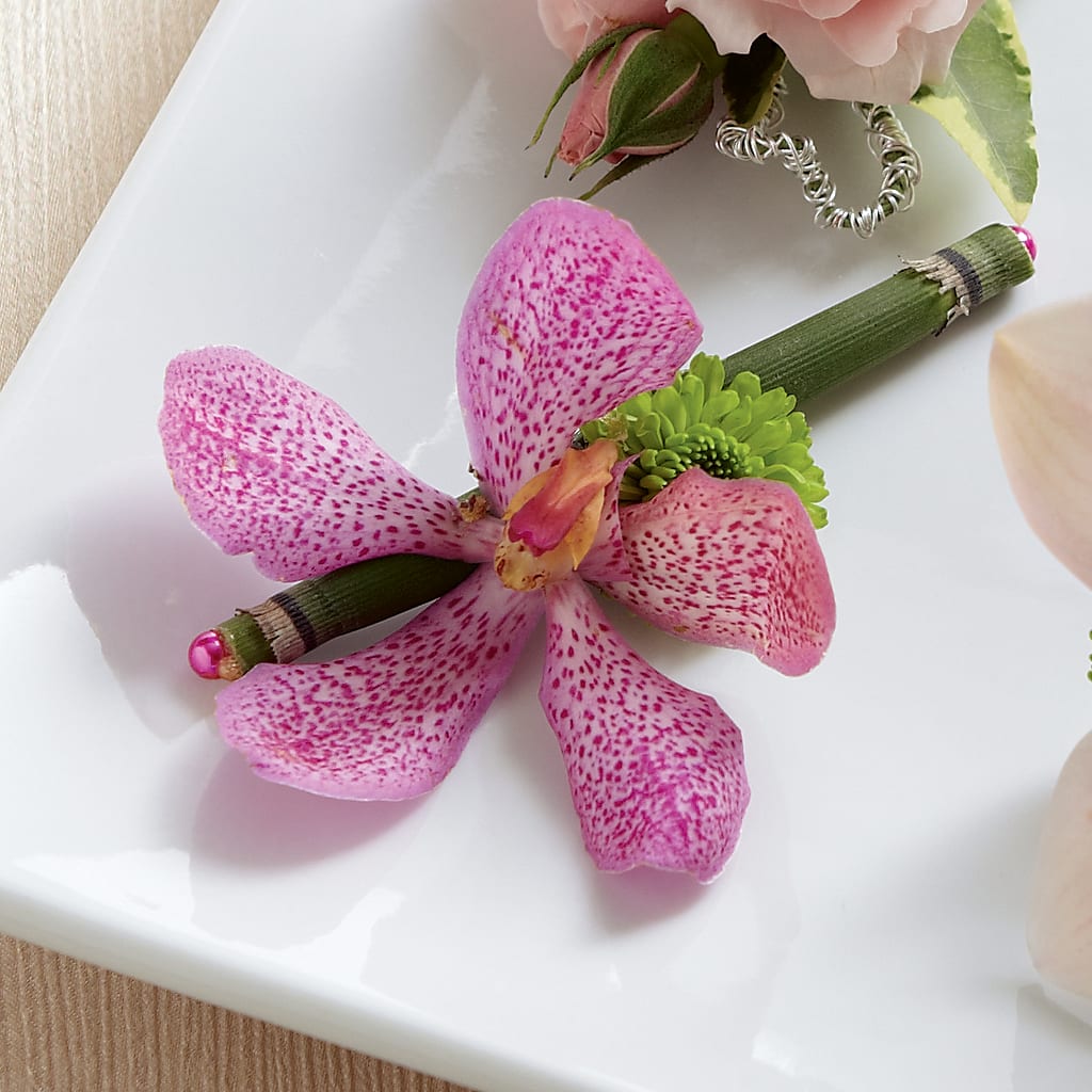 Pink Mokara Boutonniere – BO'S ACCENT FLOWERS, Middlesboro KY