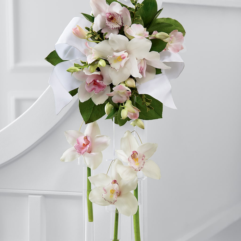 Perfect Entrance Pew Arrangement – BO'S ACCENT FLOWERS, Middlesboro KY