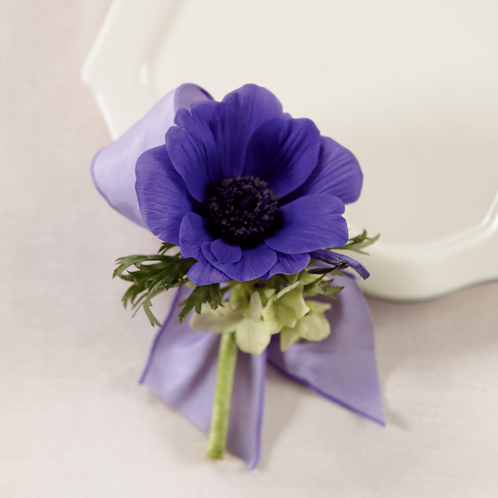 Purple Passion Boutonniere – BO'S ACCENT FLOWERS, Middlesboro KY