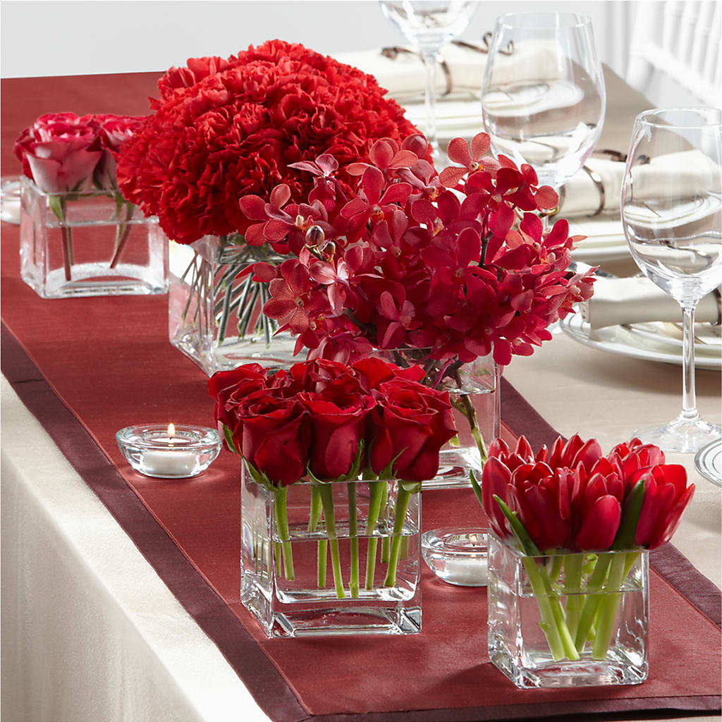 Modern Grace Centerpiece – BO'S ACCENT FLOWERS, Middlesboro KY