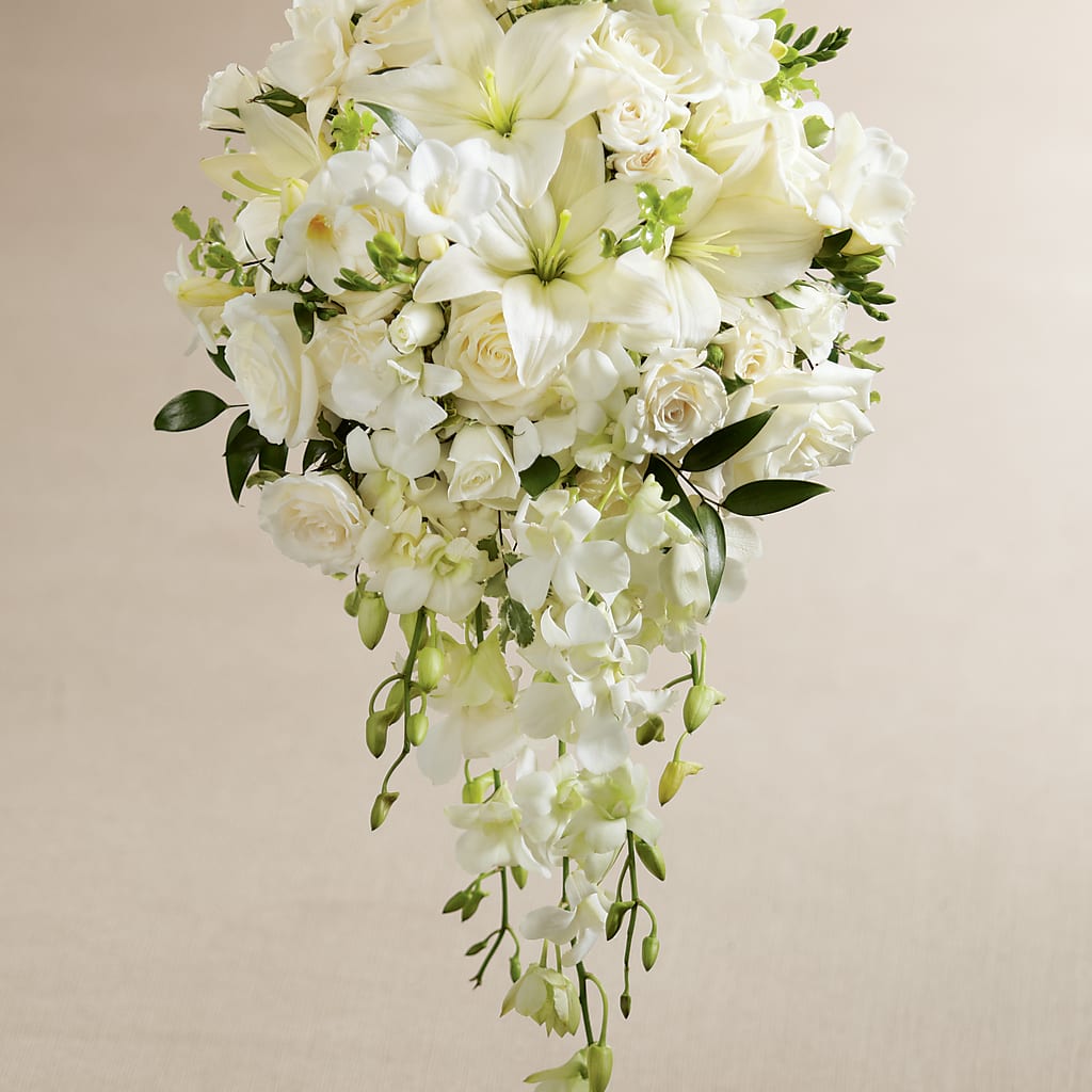 White Wonders Bouquet – BO'S ACCENT FLOWERS, Middlesboro KY