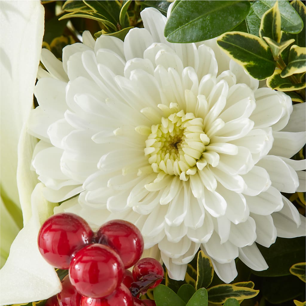 Festive Moments Tree – BO'S ACCENT FLOWERS, Middlesboro KY