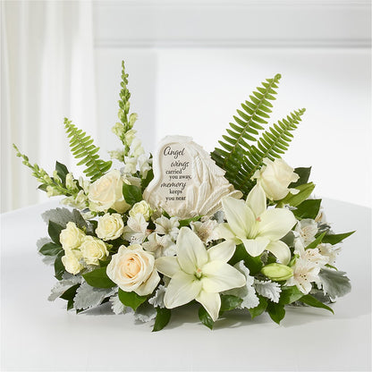 Holding You Close Arrangement – BO'S ACCENT FLOWERS, Middlesboro KY