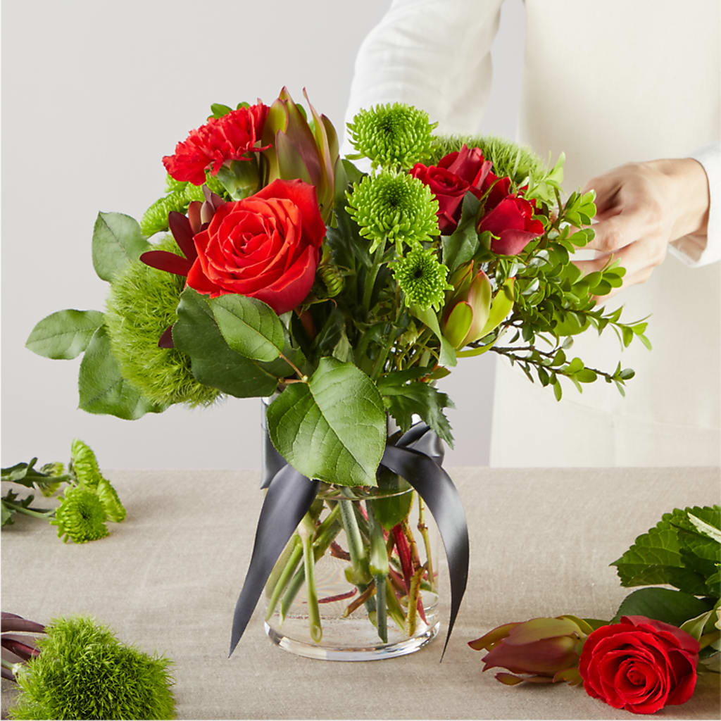 Heritage Kindle – A Florist Original – BO'S ACCENT FLOWERS, Middlesboro KY