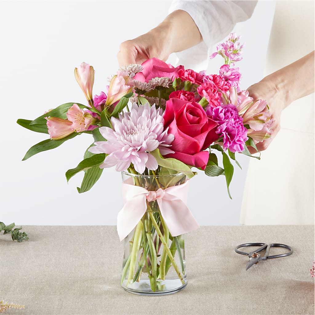 Pink Ribbon - A Florist Original – BO'S ACCENT FLOWERS, Middlesboro KY