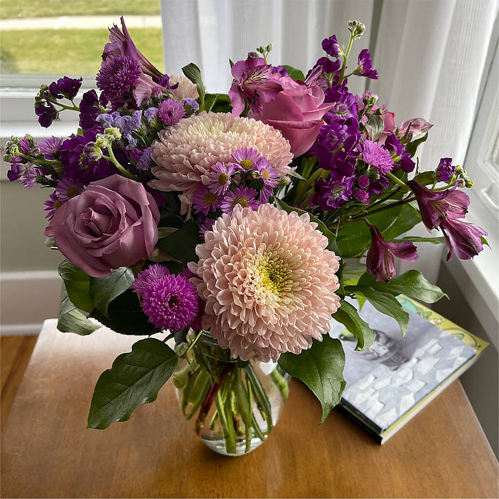 Ultraviolet Bouquet – BO'S ACCENT FLOWERS, Middlesboro KY