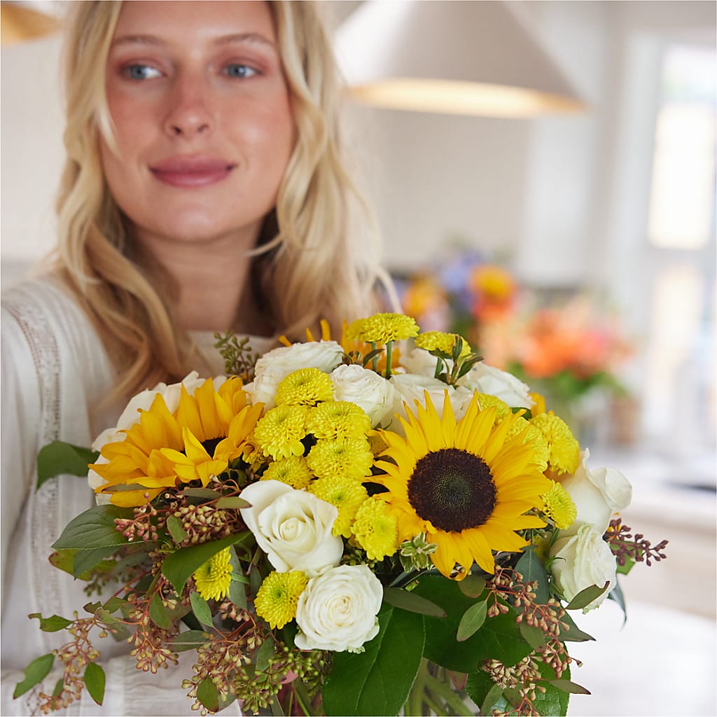 Luminous Morning Bouquet – BO'S ACCENT FLOWERS, Middlesboro KY