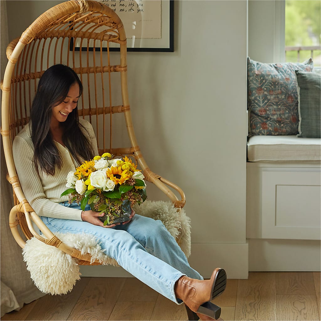 Luminous Morning Bouquet – BO'S ACCENT FLOWERS, Middlesboro KY