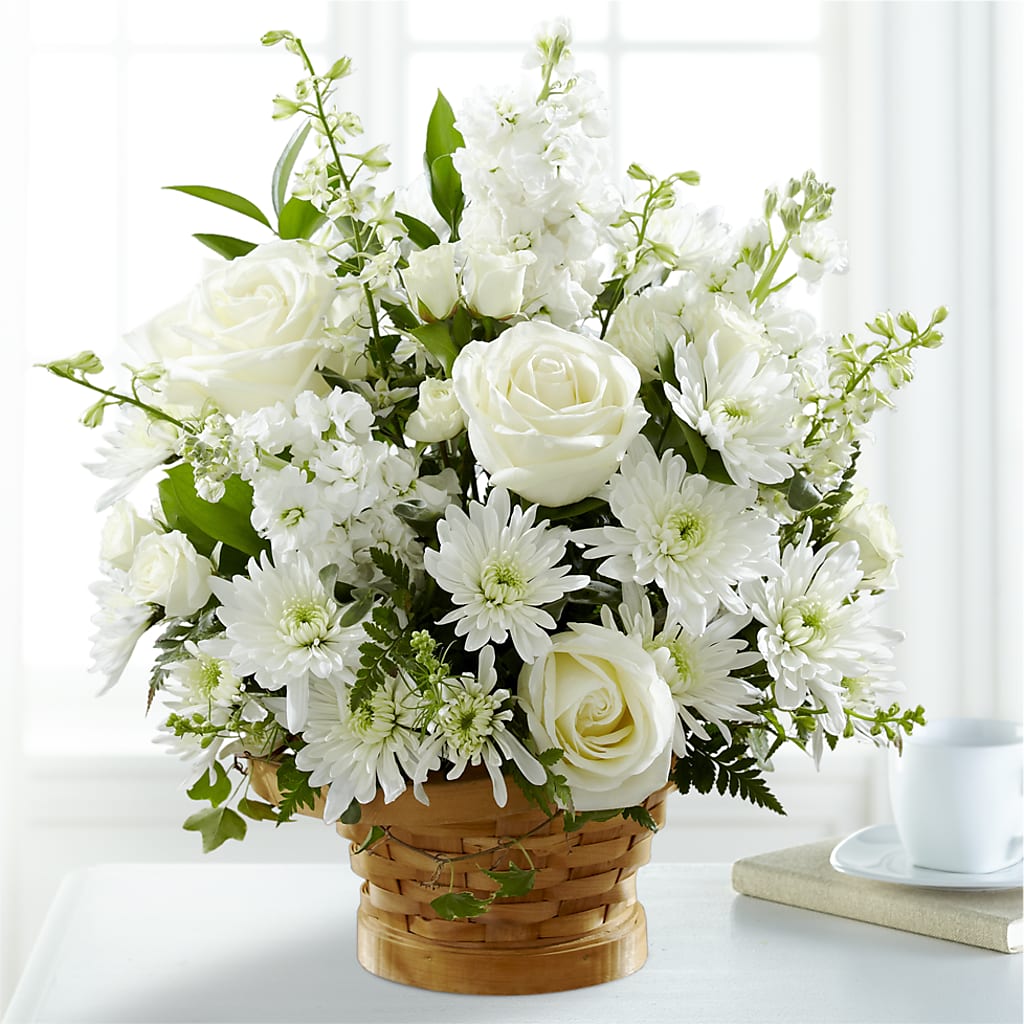 Heartfelt Condolences Arrangement – BO'S ACCENT FLOWERS, Middlesboro KY