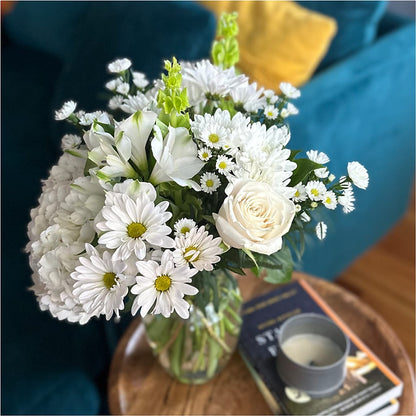 Classic Ivory – A Florist Original – BO'S ACCENT FLOWERS, Middlesboro KY