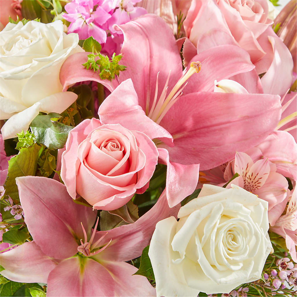 Ethereal Beauty Bouquet – BO'S ACCENT FLOWERS, Middlesboro KY