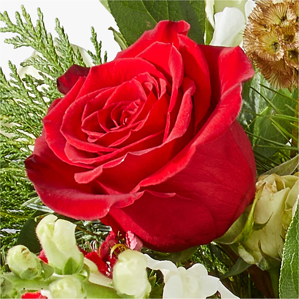 Deck the Halls Bouquet – BO'S ACCENT FLOWERS, Middlesboro KY