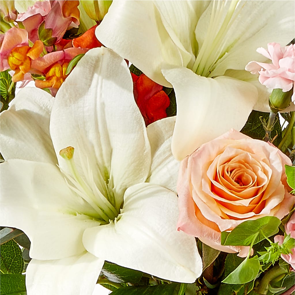 Grapefruit Splash Bouquet – BO'S ACCENT FLOWERS, Middlesboro KY