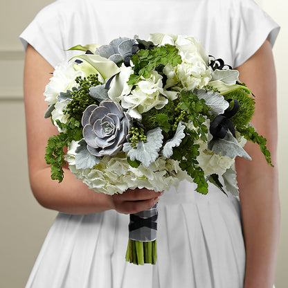 Sweet Innocence Bouquet – BO'S ACCENT FLOWERS, Middlesboro KY